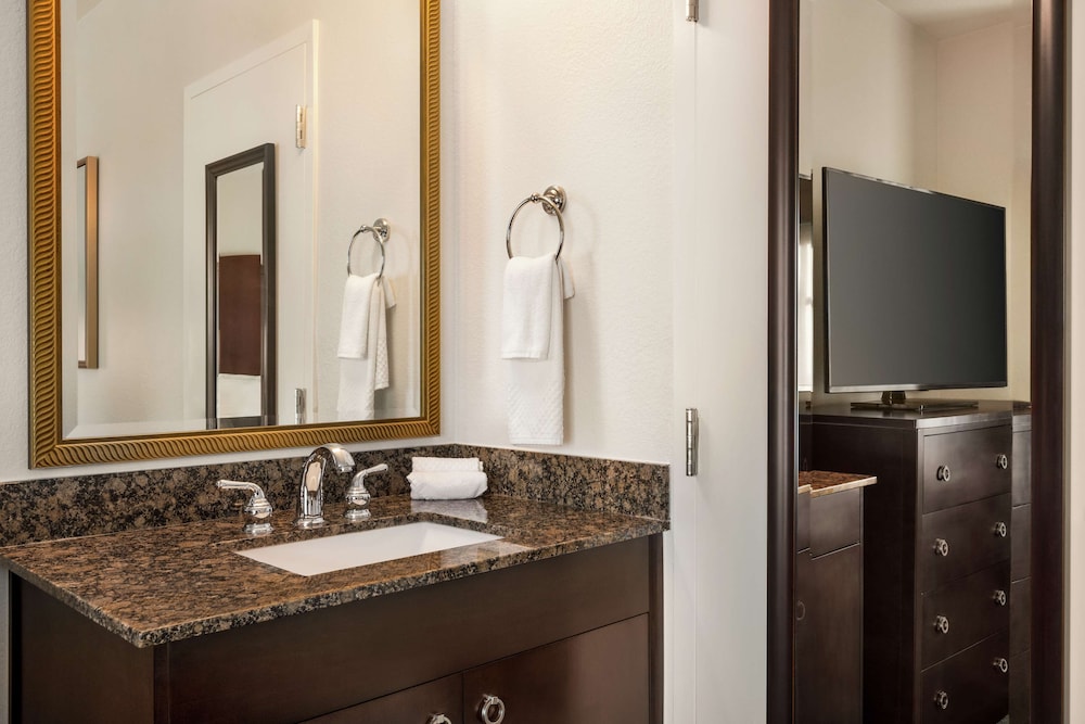 Embassy Suites by Hilton Orlando Lake Buena Vista South - photo 50