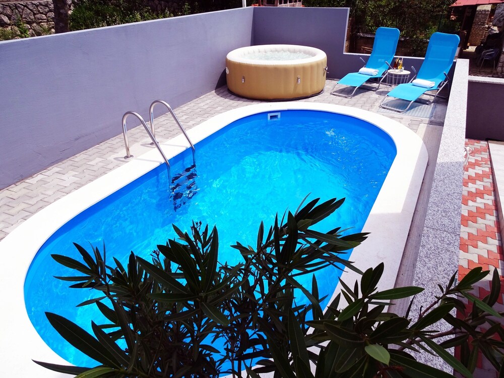 Apartment in Dramalj near Beach & Pool — 4-Star Luxury Hotel in Crikvenica, Croatia