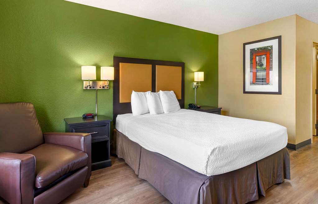 Extended Stay America Tampa North USF Attractions - photo 7