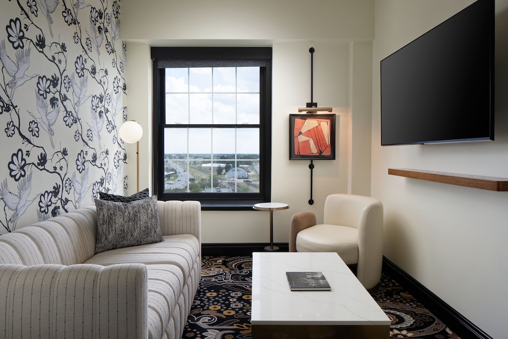 LaSalle Boutique Hotel - photo 51