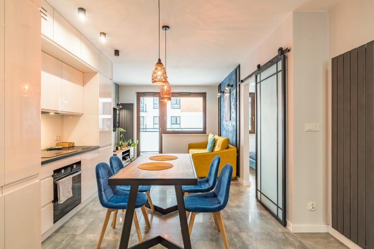 Tauron Arena Modern Apartment Parking and Balcony by Rentujemy — 4-Star Luxury Hotel in Krakow, Poland