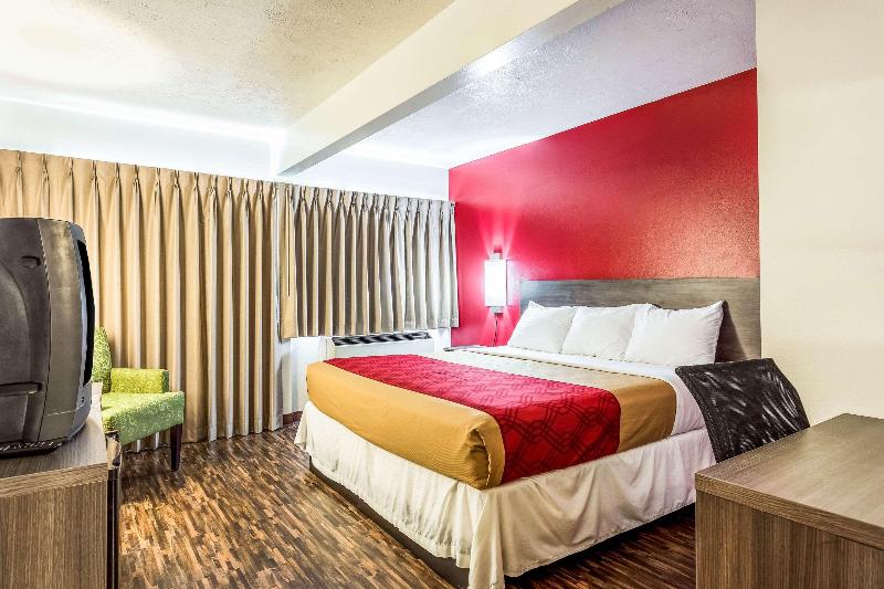 Econo Lodge Idaho Falls - photo 20