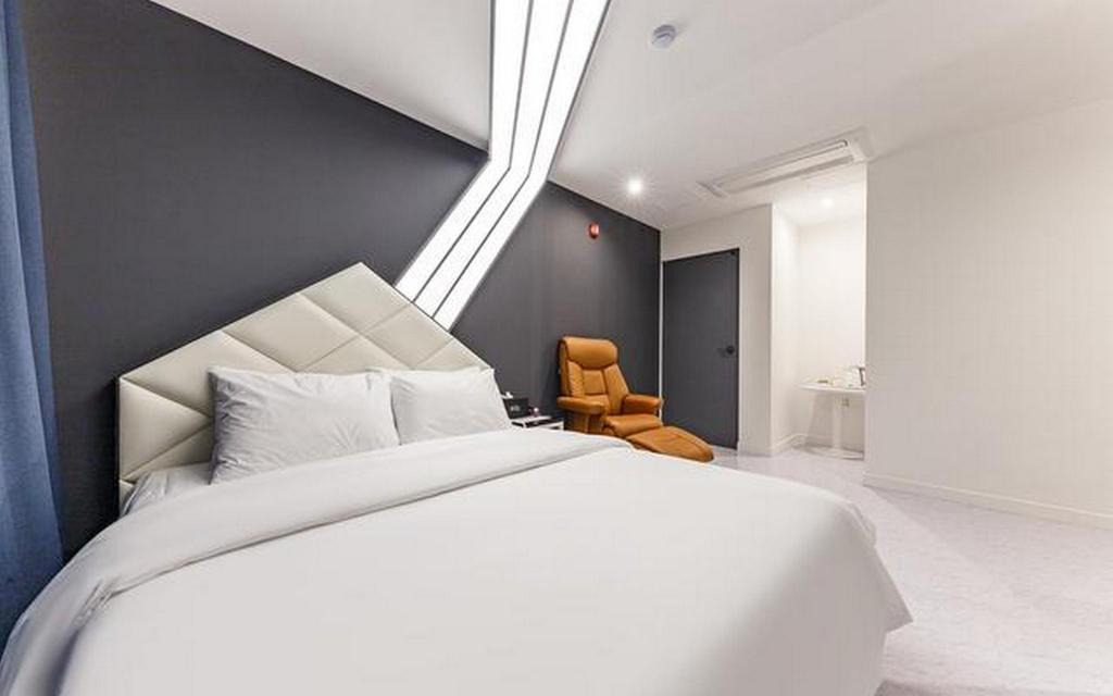 Daejeon Daeheung Hotel Knock On in Daejeon, South Korea