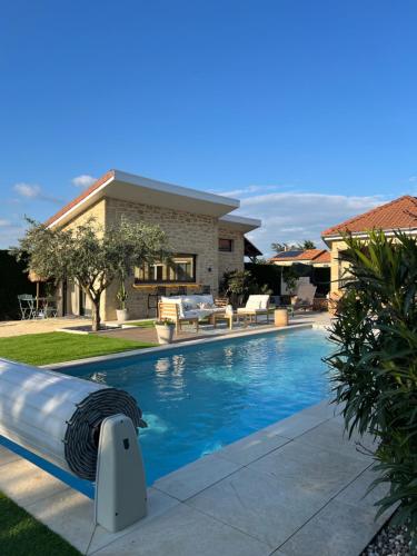 La parenthèse - last minute hotel in Auberives-Sur-Vareze