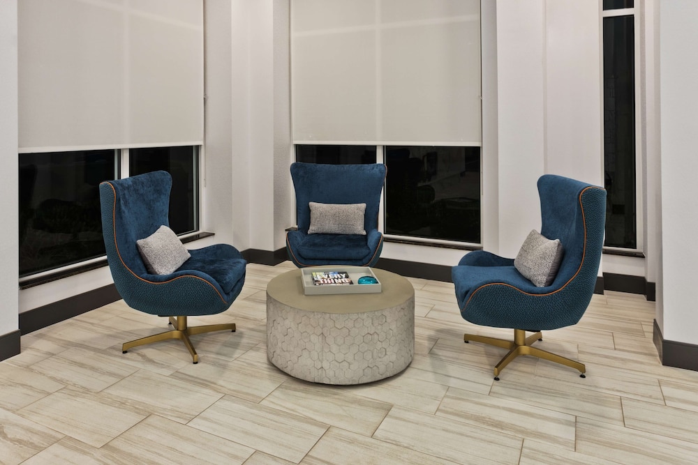 Hilton Garden Inn Birmingham SE Liberty Park - photo 6