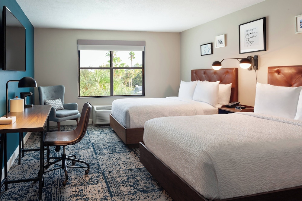 Four Points by Sheraton Orlando Convention Center - photo 9