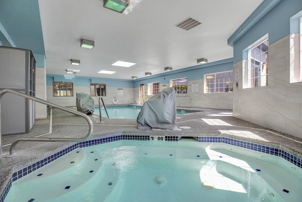 Holiday Inn Express Hotel & Suites Portland Jantzen Beach by IHG - photo 84