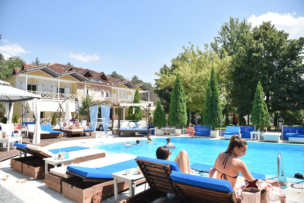 Krikonis Hotel in Ioannina, Greece
