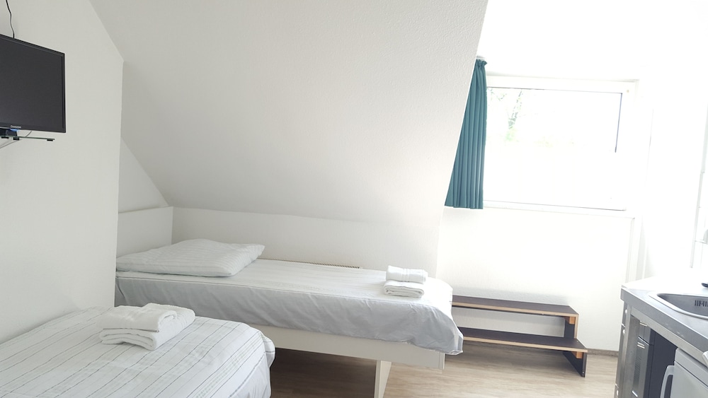 Aparthotel B & L — Bremen — photo 4
