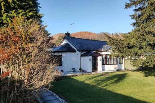 Broomfield Cottage South Luss — 4-Star Luxury Hotel in Glasgow, United Kingdom