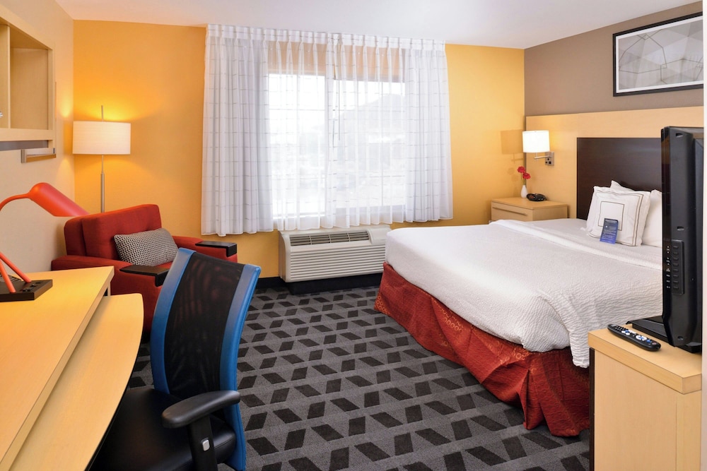 TownePlace Suites by Marriott Las Vegas Henderson - photo 10