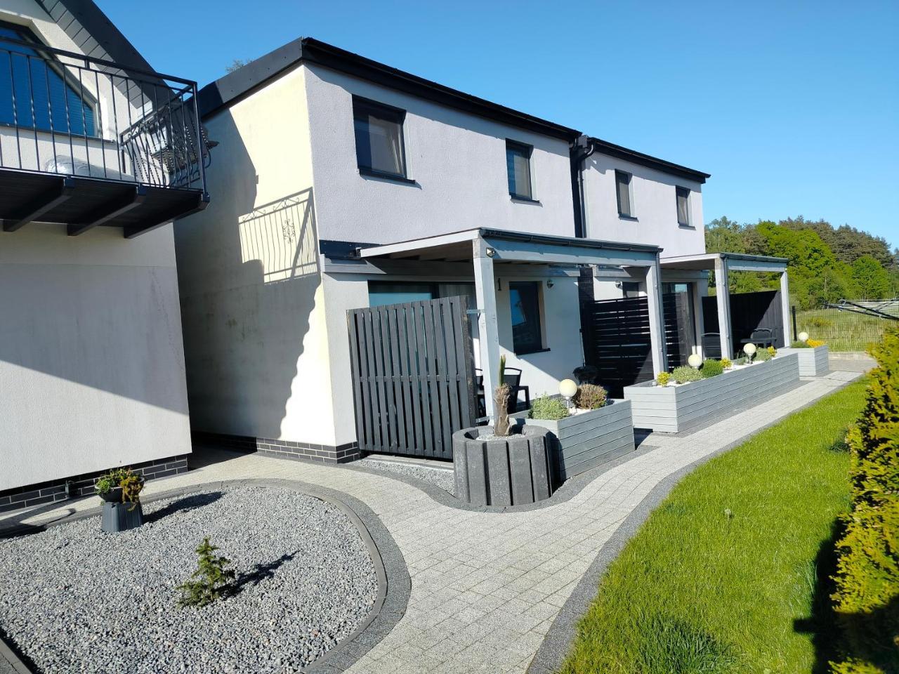 Domki Na Skraju Lasu in Ustka, Poland