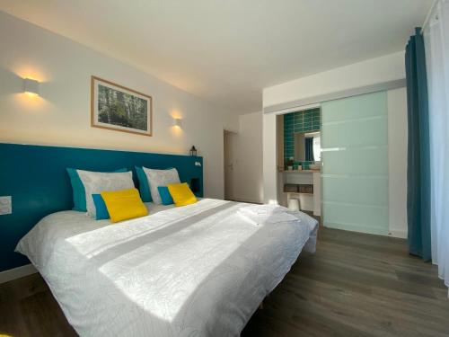 Ardeche2coeur - carbon neutral hotel in Unknown City