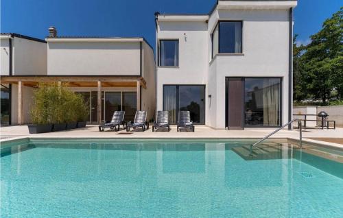 Villa Sunset — 4-Star Luxury Hotel in Porec, Croatia