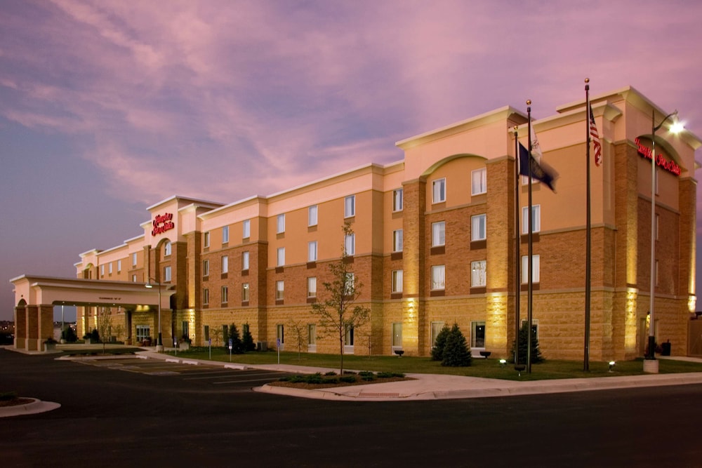 Hampton Inn & Suites Omaha Southwest La Vista - photo 2
