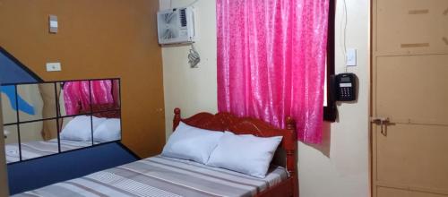 Golden Empress Hotel in Santa Barbara, Philippines