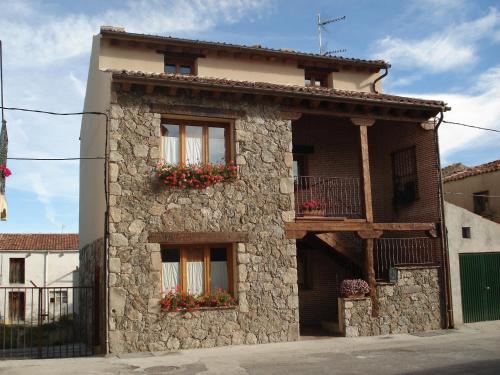 Casa Rural Los Barreros 15991860 — San Cristobal De Segovia