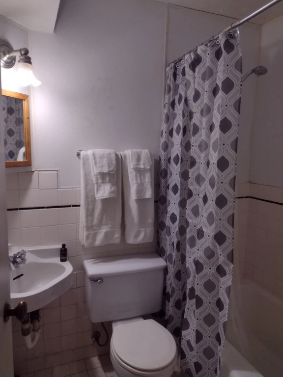 Hub City Inn - photo 8