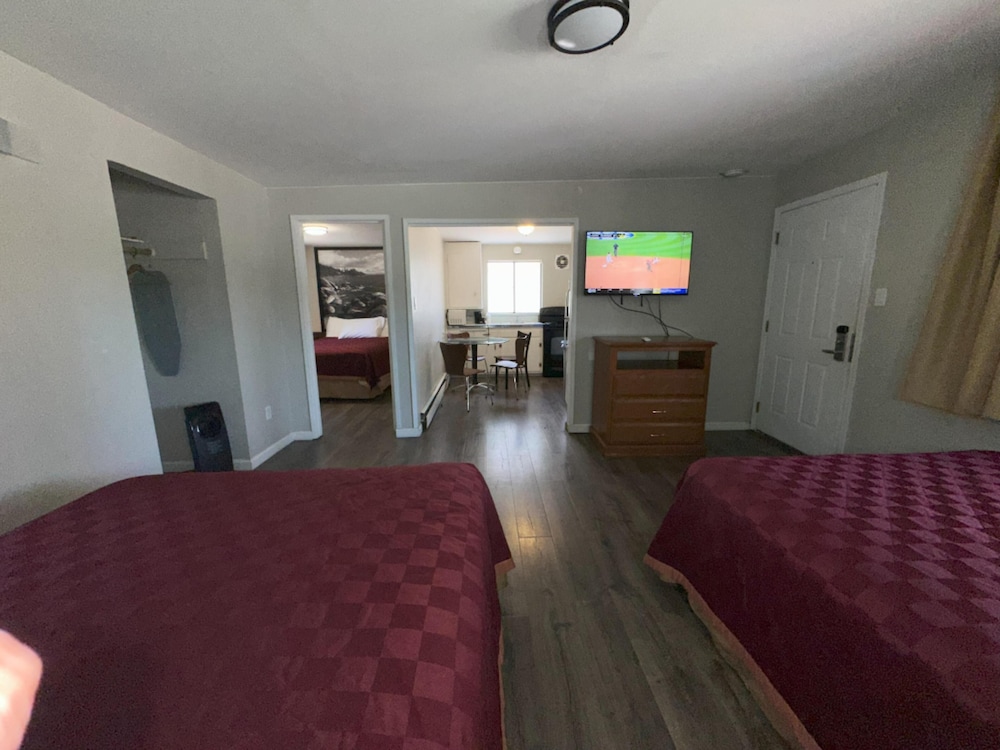 Alpine Inn and Spa - photo 21