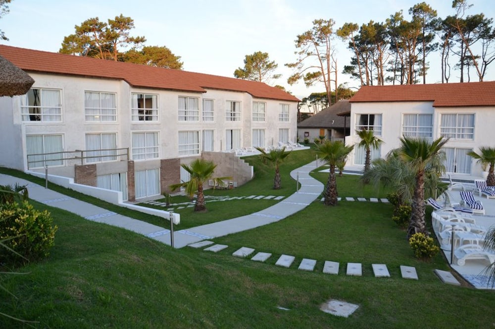 Palmera Beach Hotel — Punta Del Este