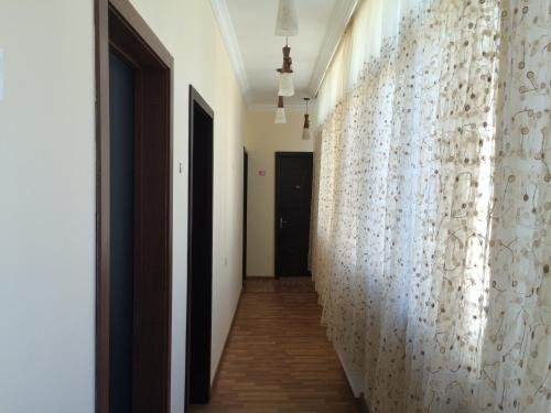Gis Guest House