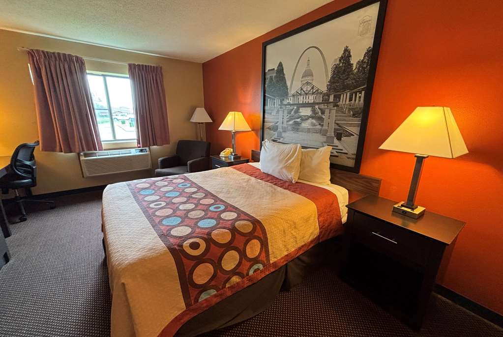 Super 8 by Wyndham Du Quoin - photo 6