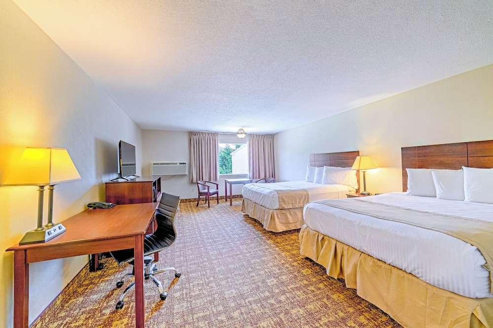 Town and Country Inn & Resort - photo 15