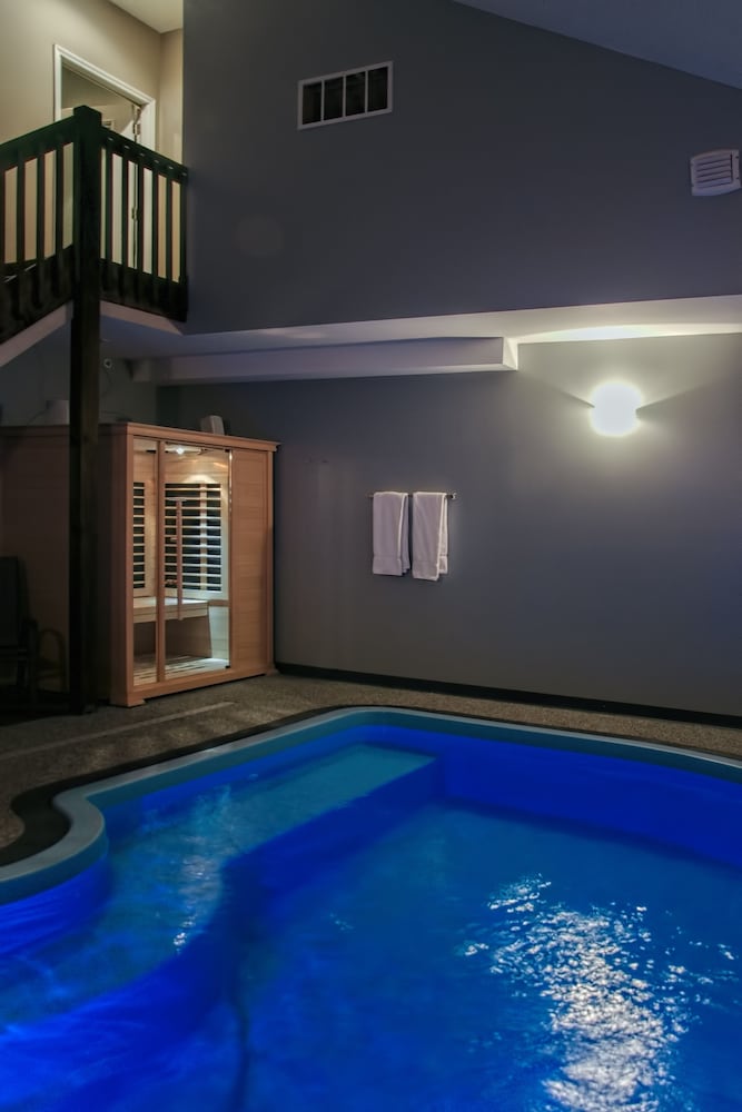 Belamere Suites Hotel — Perrysburg
