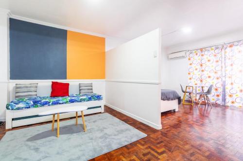 Stylish Hip studio in the Heart of Poblacion — 4-Star Luxury Hotel in Manila, Philippines