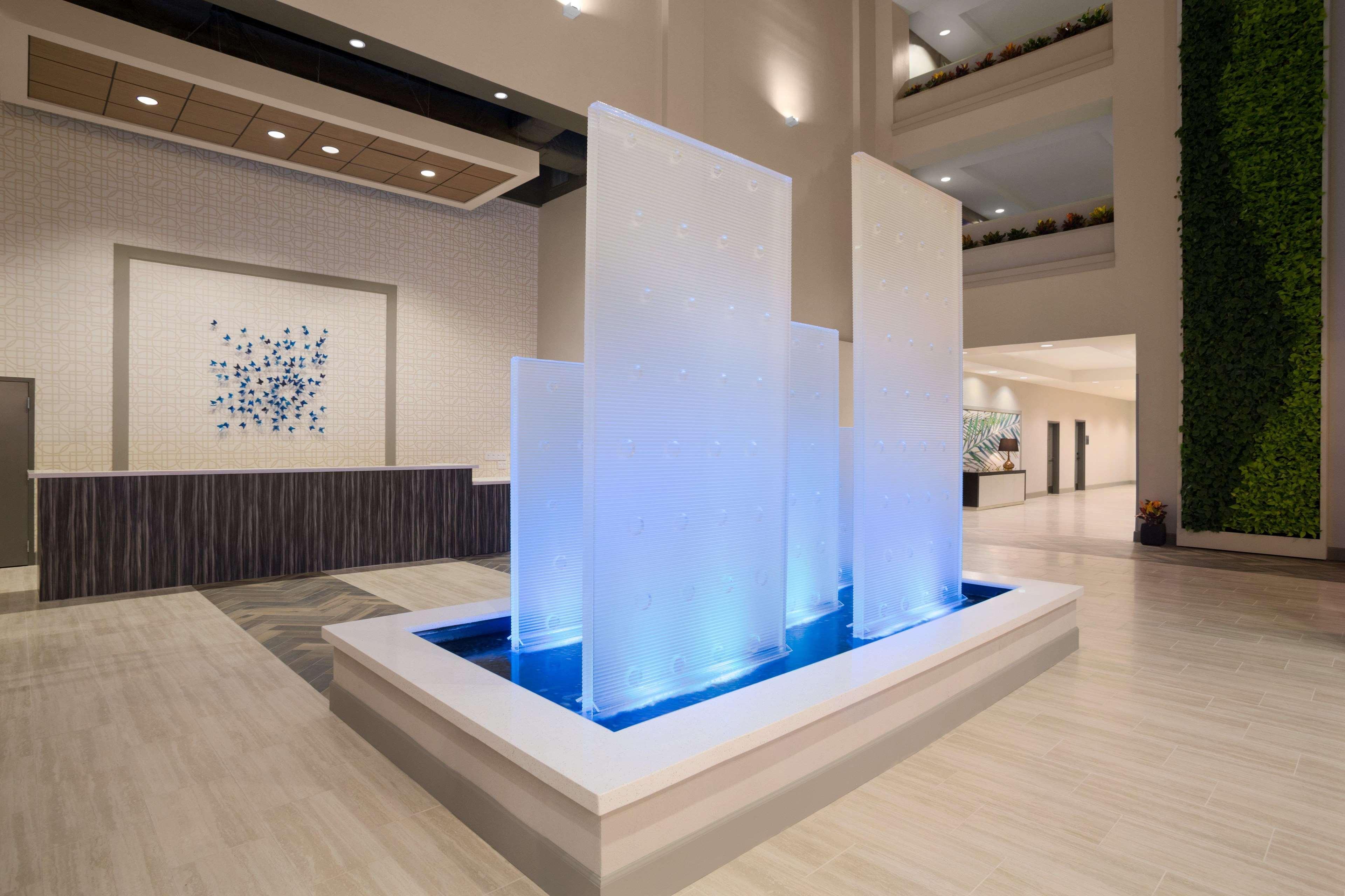 Embassy Suites by Hilton McAllen Convention Cent - photo 22