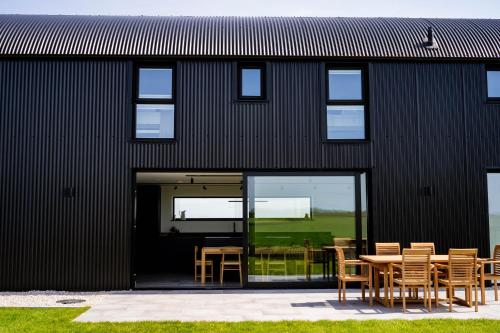 Portrush Barn — Coleraine — photo 4