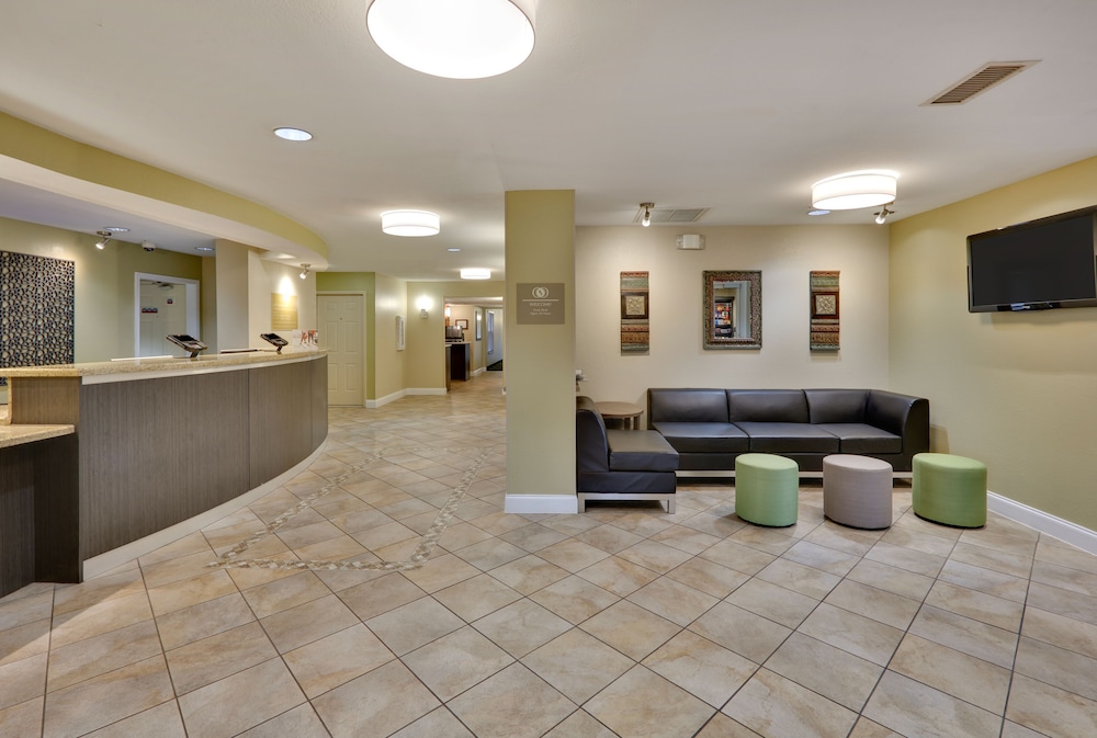 Candlewood Suites Market Center by IHG - photo 32