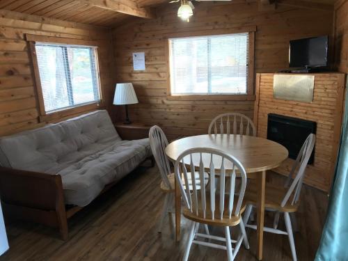 Grandview Cabins & RV Resort - photo 39