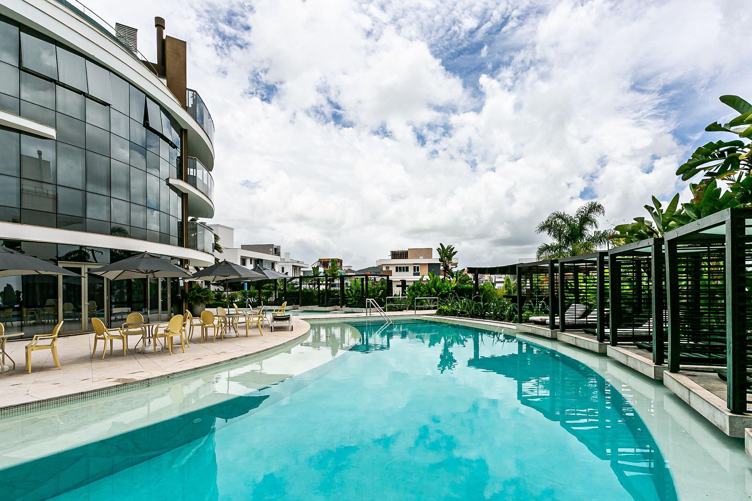 Wi Fi 200Mb 350M Da Praia De Jurerê #Ja07 — 4-Star Luxury Hotel in Florianopolis, Brasil