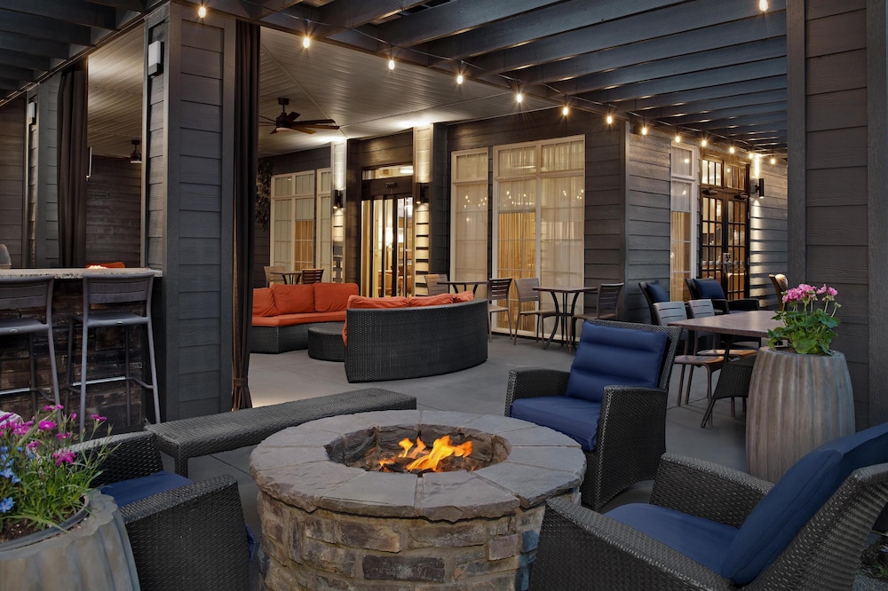 Homewood Suites by Hilton Vancouver Portland - photo 36