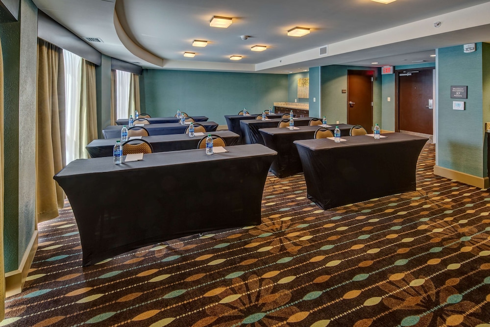 Hampton Inn & Suites Destin - photo 35