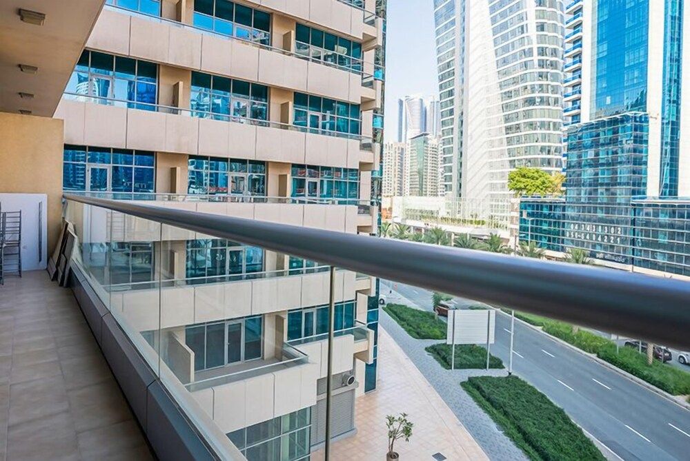 Cozy 1 BR in Business Bay Dubai by GP Holiday Homes — 4-Star Luxury Hotel in Dubai, United Arab Emirates