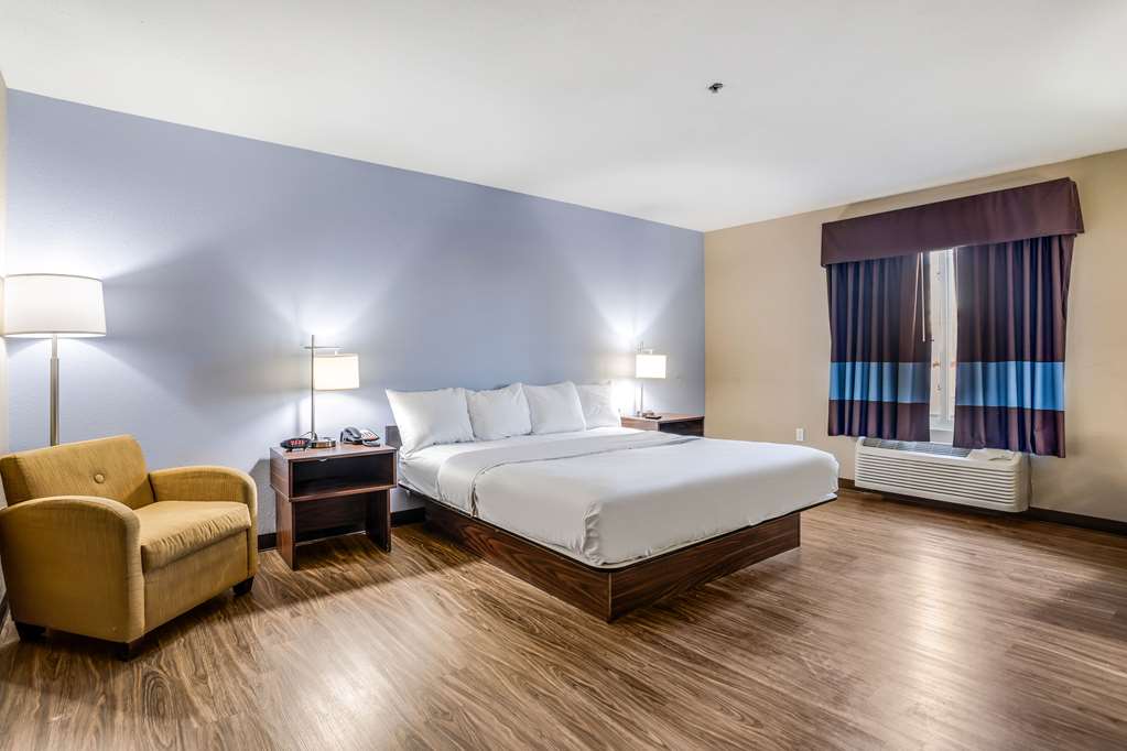 Quality Inn Calvert City Paducah East - photo 21