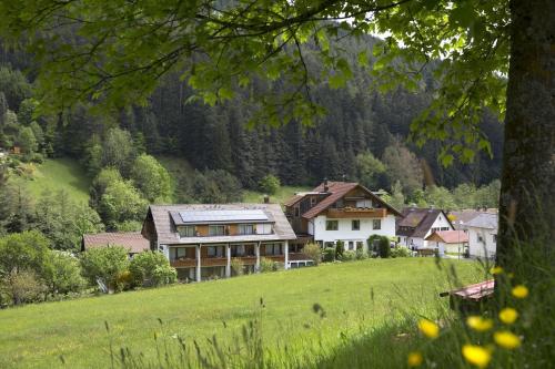 Isoldes Landhaus — 4-Star Luxury Hotel in Baiersbronn, Germany