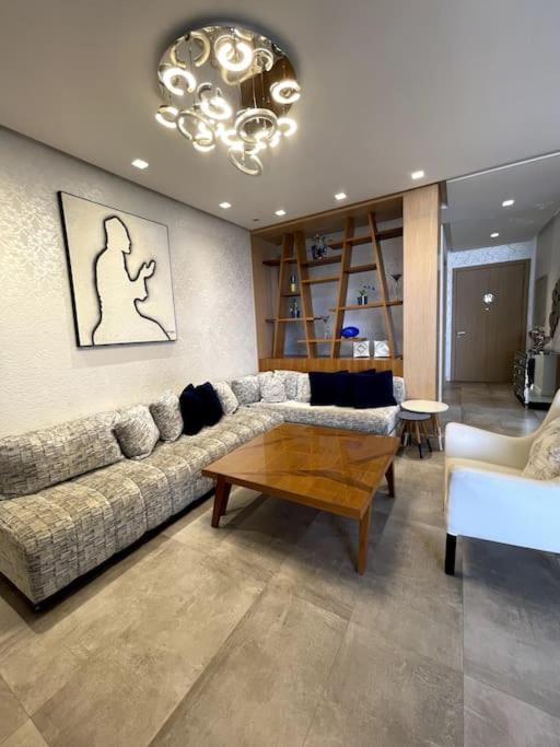 Luxury 3 Bedroom 3 Bathroom Apartment with Pool — Dar Bouazza — photo 3
