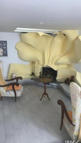 Modern Apartment in Civitavecchia with Terrace 75 m — 4-Star Luxury Hotel in Civitavecchia, Italy