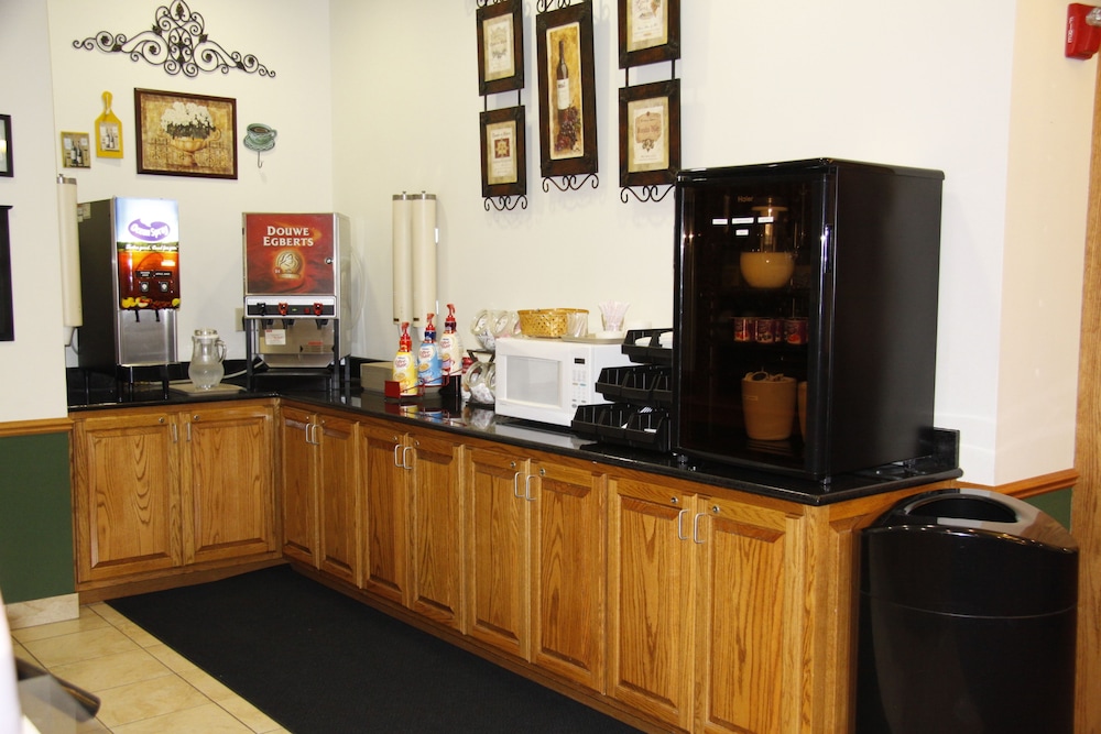 Horizon Inn and Suites - photo 35