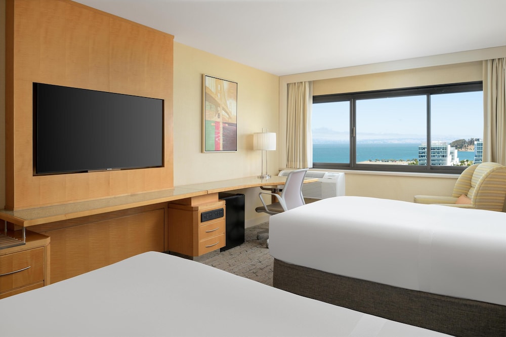Hilton San Francisco Airport Bayfront - photo 24