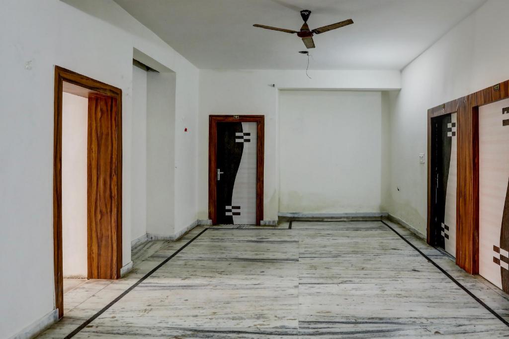 Hotel O Blue Bell in Buddh Gaya, India