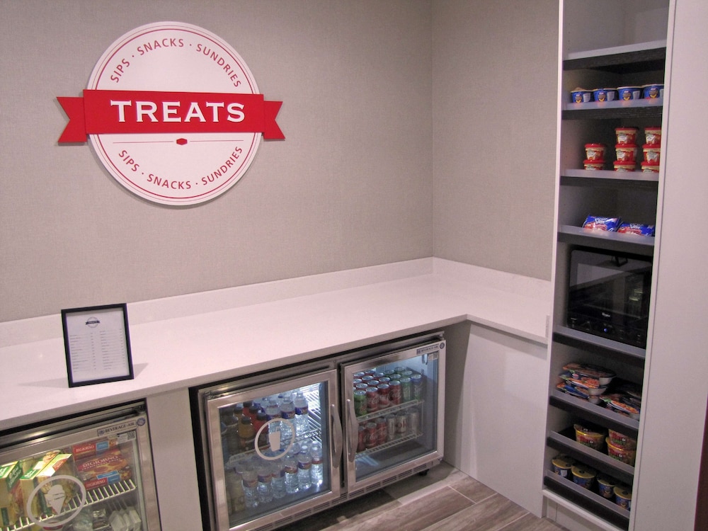 Hampton Inn McPherson - photo 51