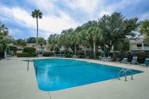 Happy Place — 4-Star Luxury Hotel in Isle Of Palms, United States