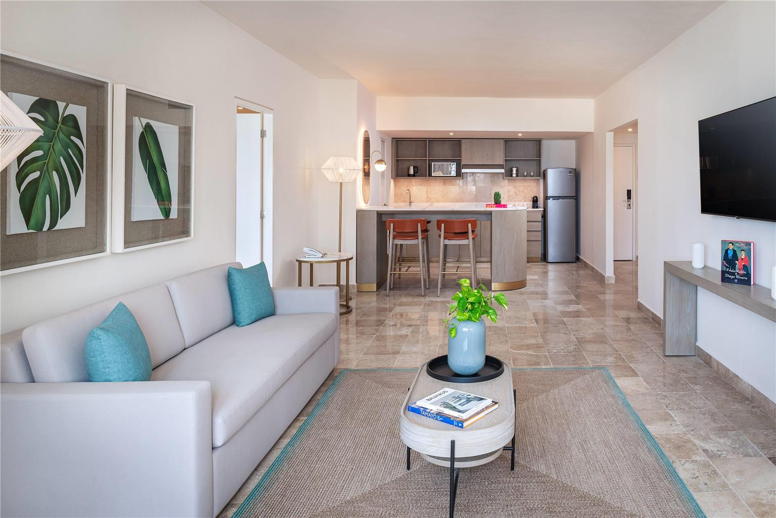 Guest room