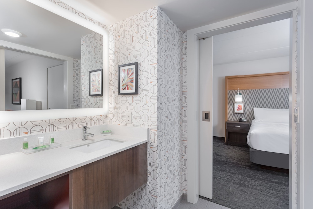 Holiday Inn Columbus by IHG - photo 16