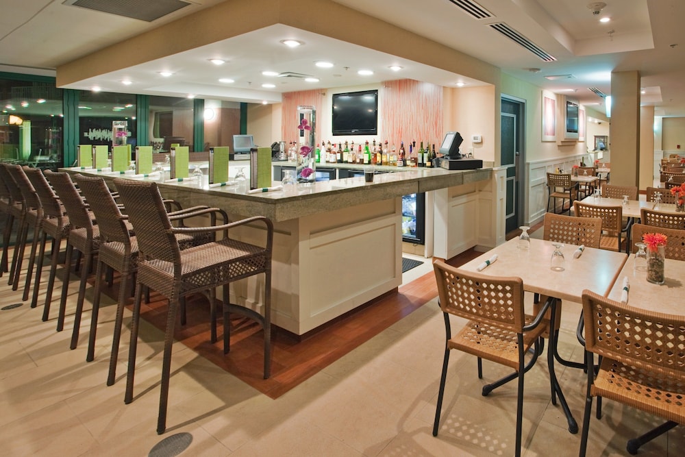 Holiday Inn & Suites Virginia Beach North Beach by IHG - photo 67