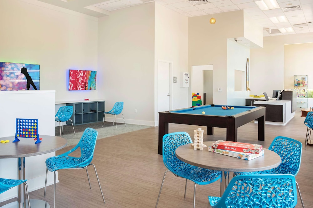Hilton Grand Vacations Club Las Palmeras Orlando - photo 39